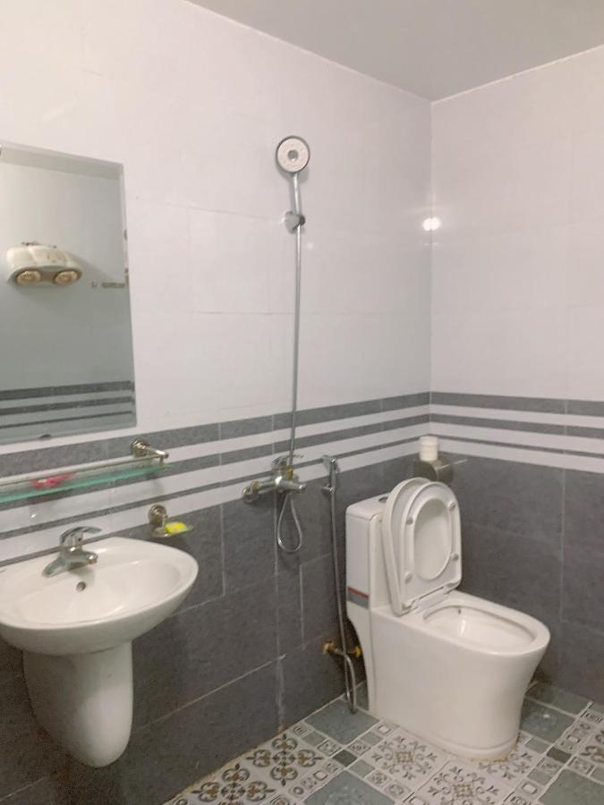 Nha Nghi Cu Ti Bed and Breakfast Ban Cong Na Eksteriør billede